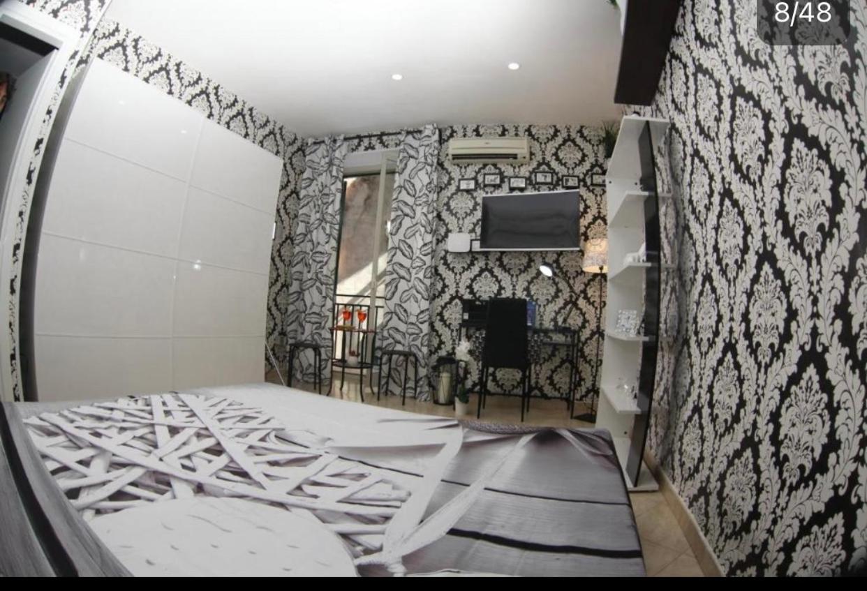 Casa Dalia Apartment เนเปิลส์ ภายนอก รูปภาพ