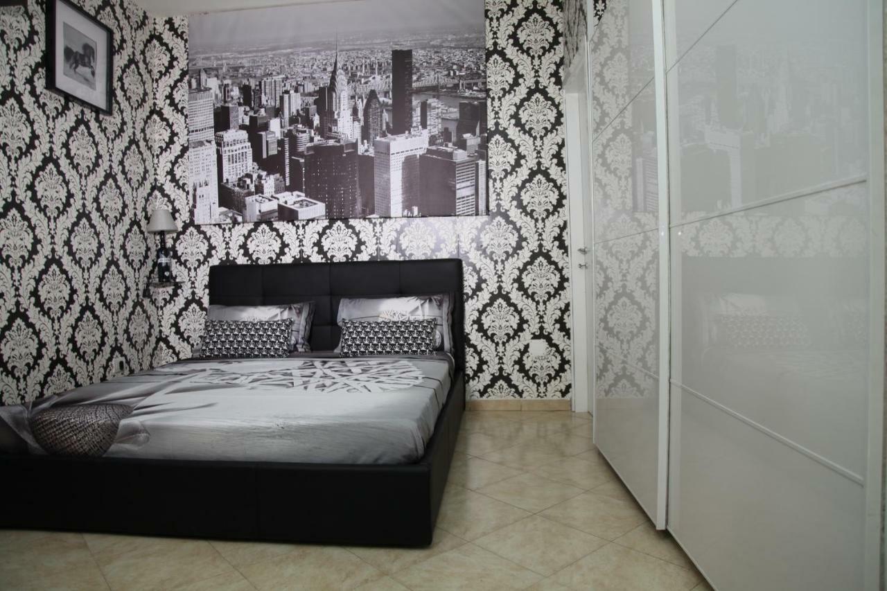 Casa Dalia Apartment เนเปิลส์ ภายนอก รูปภาพ